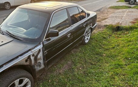 BMW 5 серия, 1988 год, 175 000 рублей, 6 фотография