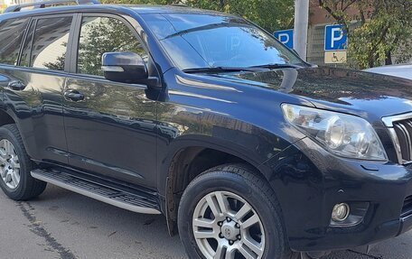 Toyota Land Cruiser Prado 150 рестайлинг, 2013 год, 2 900 000 рублей, 7 фотография