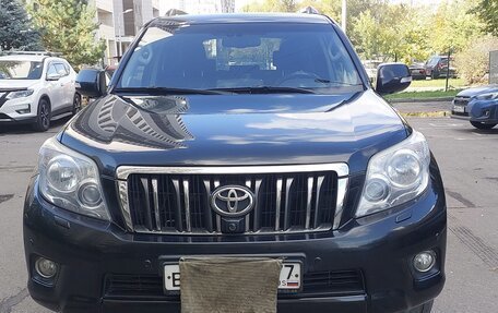 Toyota Land Cruiser Prado 150 рестайлинг, 2013 год, 2 900 000 рублей, 6 фотография