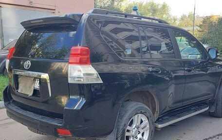 Toyota Land Cruiser Prado 150 рестайлинг, 2013 год, 2 900 000 рублей, 9 фотография