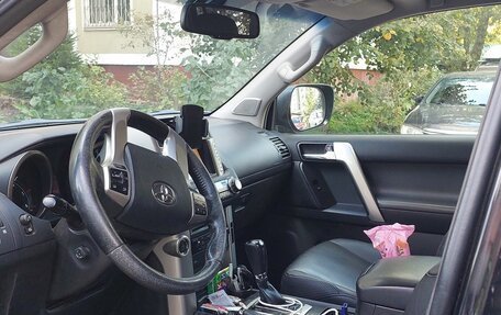 Toyota Land Cruiser Prado 150 рестайлинг, 2013 год, 2 900 000 рублей, 11 фотография