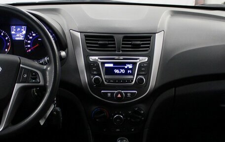 Hyundai Solaris II рестайлинг, 2014 год, 870 000 рублей, 9 фотография