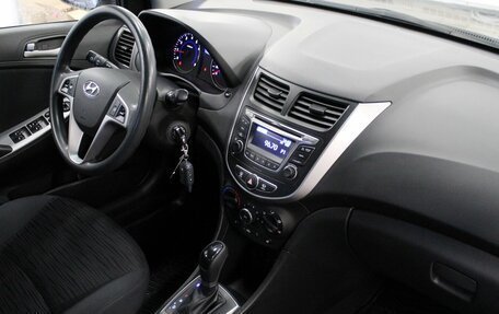 Hyundai Solaris II рестайлинг, 2014 год, 870 000 рублей, 10 фотография