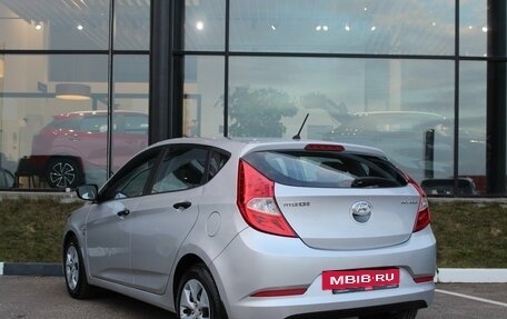 Hyundai Solaris II рестайлинг, 2014 год, 870 000 рублей, 4 фотография