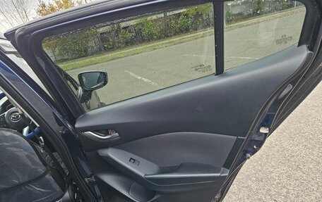 Mazda Axela, 2015 год, 1 350 000 рублей, 11 фотография