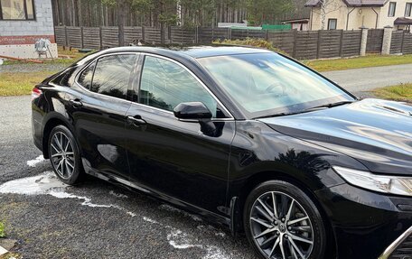 Toyota Camry, 2021 год, 2 500 000 рублей, 13 фотография