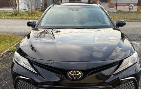 Toyota Camry, 2021 год, 2 500 000 рублей, 11 фотография
