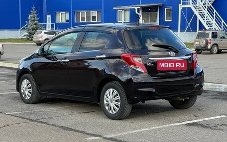 Toyota Vitz, 2016 год, 850 000 рублей, 2 фотография