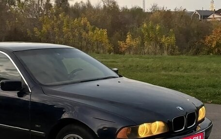 BMW 5 серия, 1998 год, 520 000 рублей, 3 фотография