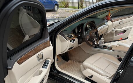 Mercedes-Benz E-Класс, 2013 год, 2 600 000 рублей, 9 фотография