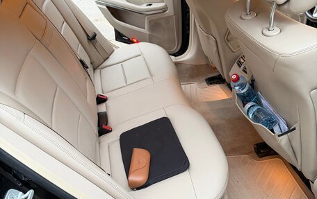 Mercedes-Benz E-Класс, 2013 год, 2 600 000 рублей, 13 фотография
