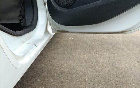 Renault Logan II, 2015 год, 210 000 рублей, 9 фотография
