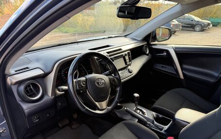 Toyota RAV4, 2014 год, 1 790 000 рублей, 10 фотография