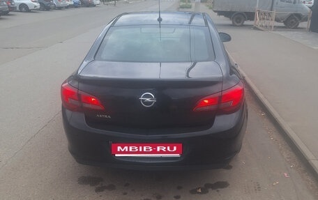 Opel Astra J, 2013 год, 670 000 рублей, 9 фотография