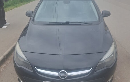 Opel Astra J, 2013 год, 670 000 рублей, 11 фотография