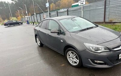 Opel Astra J, 2012 год, 680 000 рублей, 1 фотография