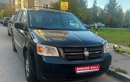 Dodge Caravan V, 2010 год, 1 020 000 рублей, 10 фотография