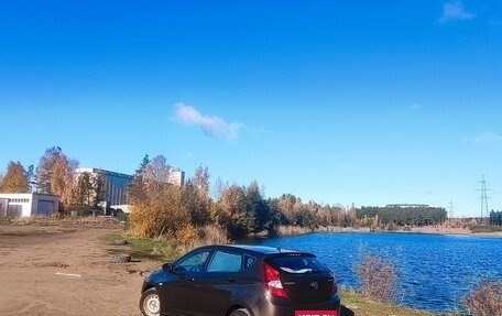 Hyundai Solaris II рестайлинг, 2015 год, 1 350 000 рублей, 4 фотография