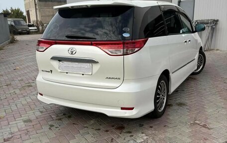 Toyota Estima III рестайлинг -2, 2010 год, 720 000 рублей, 3 фотография