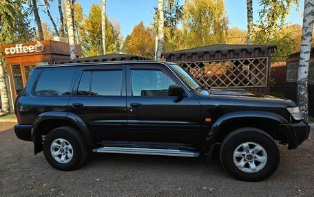 Nissan Patrol, 2001 год, 690 000 рублей, 2 фотография