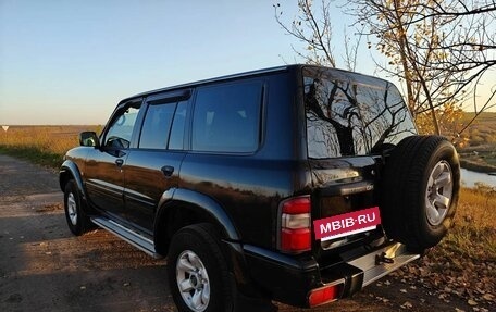 Nissan Patrol, 2001 год, 690 000 рублей, 8 фотография