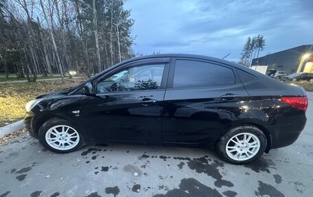 Hyundai Solaris II рестайлинг, 2014 год, 730 000 рублей, 2 фотография