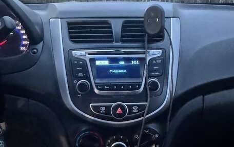 Hyundai Solaris II рестайлинг, 2014 год, 730 000 рублей, 12 фотография