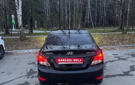 Hyundai Solaris II рестайлинг, 2014 год, 730 000 рублей, 4 фотография