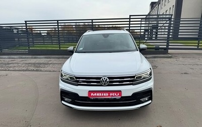Volkswagen Tiguan II, 2019 год, 4 200 000 рублей, 1 фотография