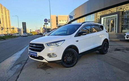 Ford Kuga III, 2018 год, 2 050 000 рублей, 1 фотография