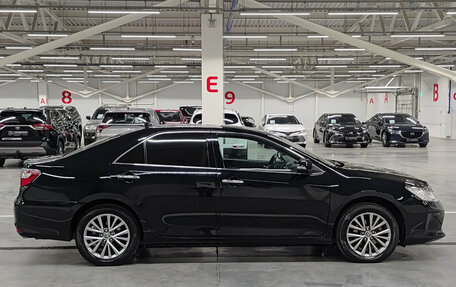 Toyota Camry, 2017 год, 2 690 000 рублей, 8 фотография