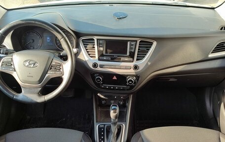 Hyundai Solaris II рестайлинг, 2019 год, 1 229 000 рублей, 10 фотография