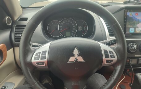 Mitsubishi Pajero Sport II рестайлинг, 2008 год, 1 480 000 рублей, 22 фотография