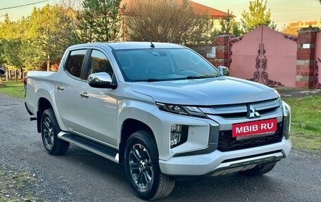 Mitsubishi L200 IV рестайлинг, 2023 год, 3 600 000 рублей, 3 фотография