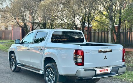 Mitsubishi L200 IV рестайлинг, 2023 год, 3 600 000 рублей, 7 фотография