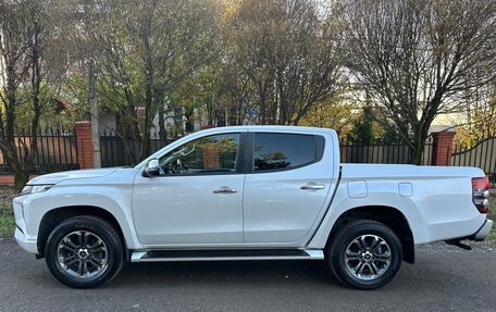 Mitsubishi L200 IV рестайлинг, 2023 год, 3 600 000 рублей, 8 фотография