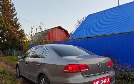 Volkswagen Passat B7, 2011 год, 650 000 рублей, 3 фотография