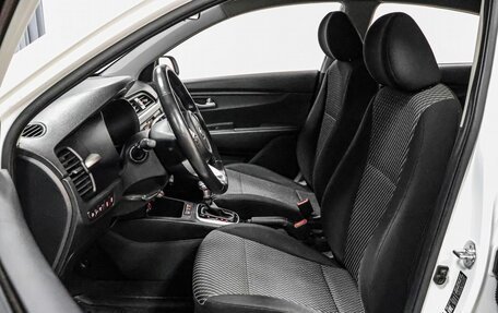 KIA Rio IV, 2018 год, 1 279 000 рублей, 8 фотография