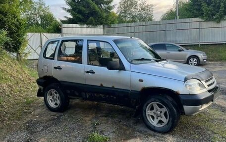 Chevrolet Niva I рестайлинг, 2004 год, 120 000 рублей, 8 фотография