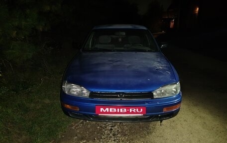 Toyota Camry, 1995 год, 240 000 рублей, 4 фотография