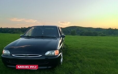 Ford Escort V, 1996 год, 140 000 рублей, 2 фотография