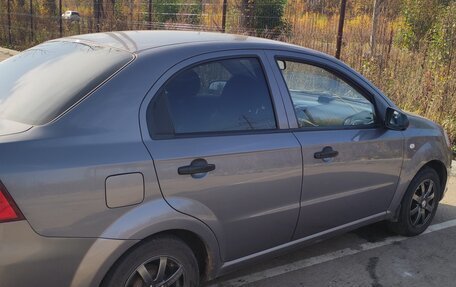 Chevrolet Aveo III, 2010 год, 350 000 рублей, 3 фотография