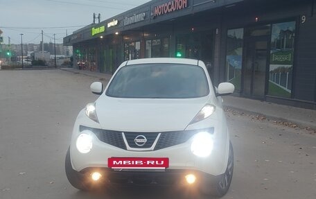 Nissan Juke II, 2013 год, 830 000 рублей, 2 фотография