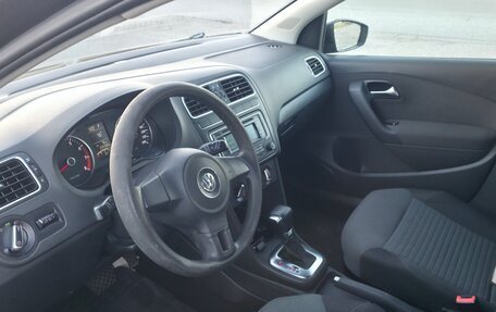 Volkswagen Polo VI (EU Market), 2010 год, 500 000 рублей, 2 фотография