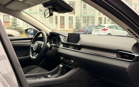 Mazda 6, 2018 год, 2 690 000 рублей, 22 фотография