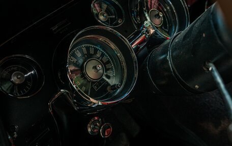 Ford Mustang VI рестайлинг, 1967 год, 7 999 999 рублей, 8 фотография