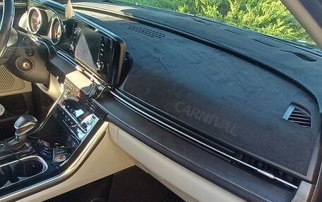 KIA Carnival, 2022 год, 4 100 000 рублей, 11 фотография