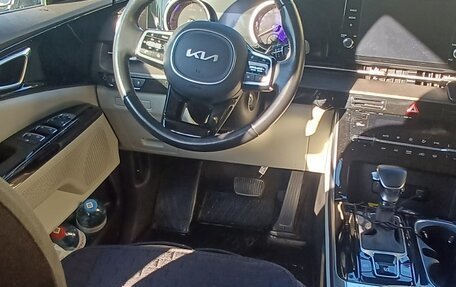KIA Carnival, 2022 год, 4 100 000 рублей, 14 фотография