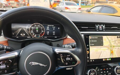 Jaguar F-Pace, 2023 год, 6 300 000 рублей, 15 фотография