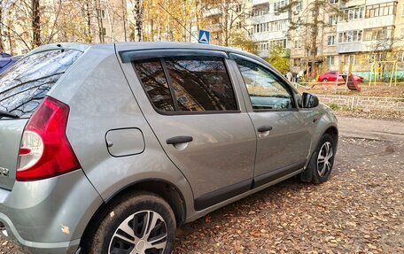 Renault Sandero I, 2011 год, 390 000 рублей, 3 фотография